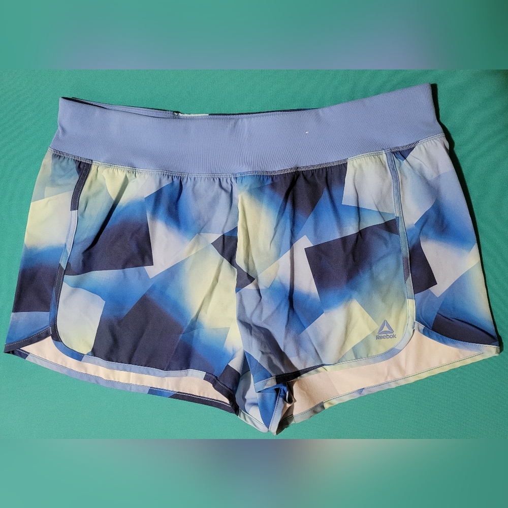 Reebok Evolution Short Strong Blue With Rear Waistband Pocket & Liner. Size XXL.